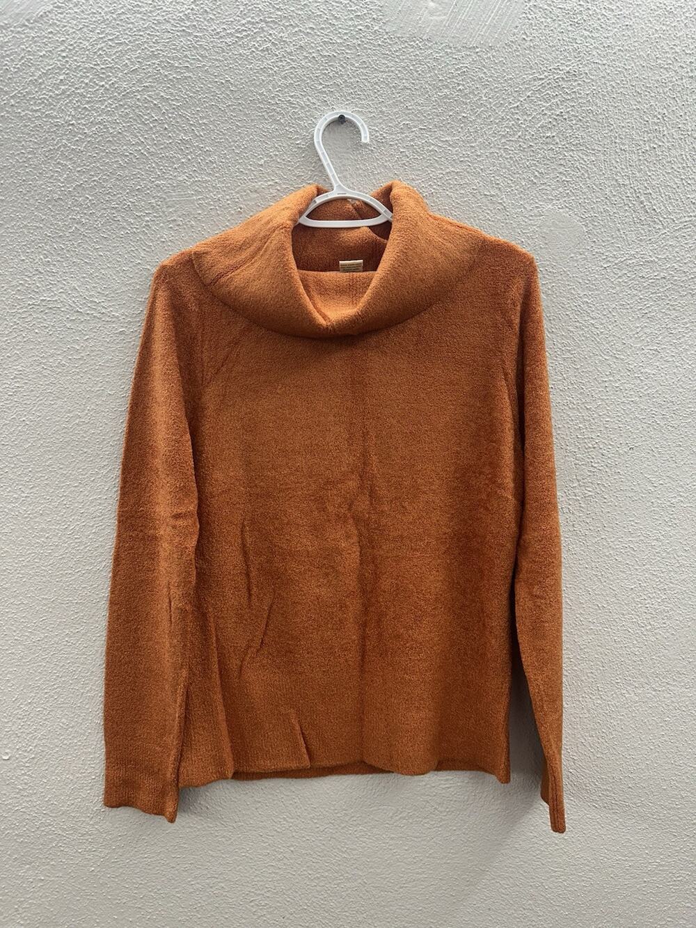 Norm Thompson Womens Sweater Size XL Orange Long Sleeve Turtleneck Super Soft